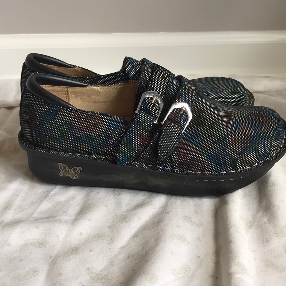 Alegria loafers